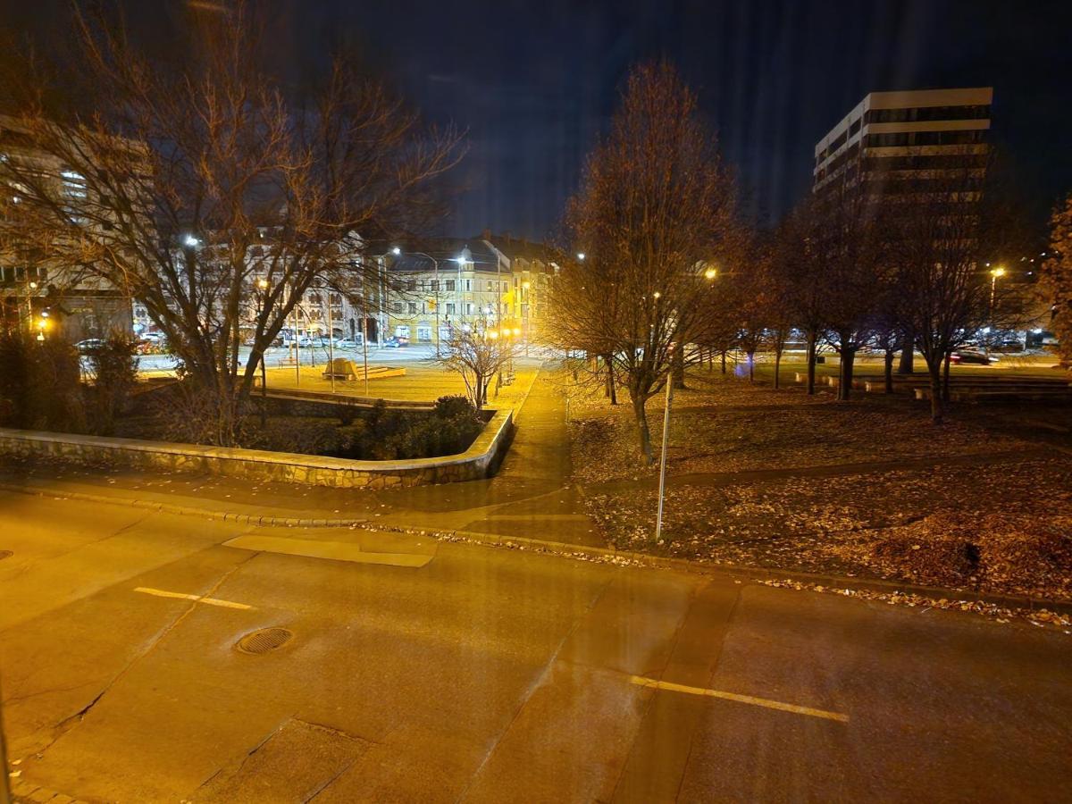 Schmidt Apartman Miskolc Belvarosaban Eksteriør billede